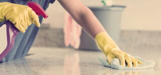Влажная уборка помещений как необходимость: регулярность проведения, важность и этапы